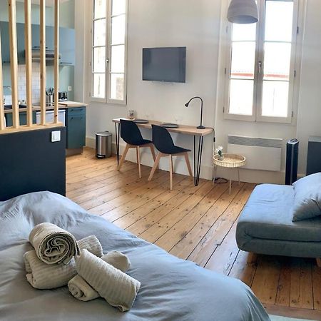 Le Dumon 4 - Studio Neuf Lumineux Calme - Wifi - Gare 200M Agen Kültér fotó